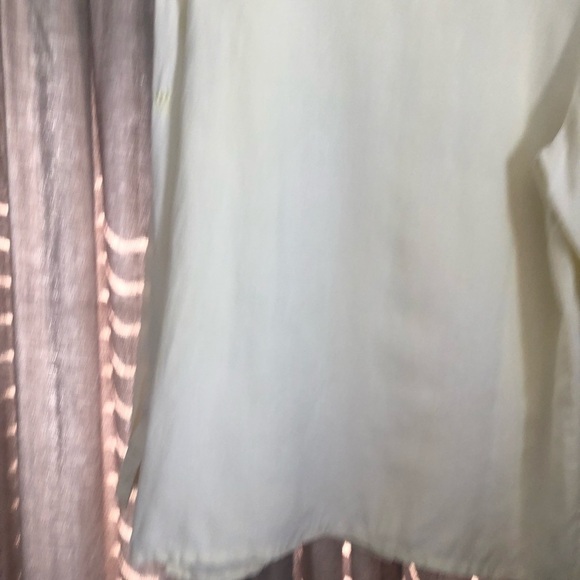 Vintage Yellow Floral Embroidered Linen Button Up Shirt Size Medium - Picture 7 of 9